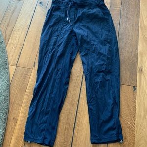 Lululemon navy pant